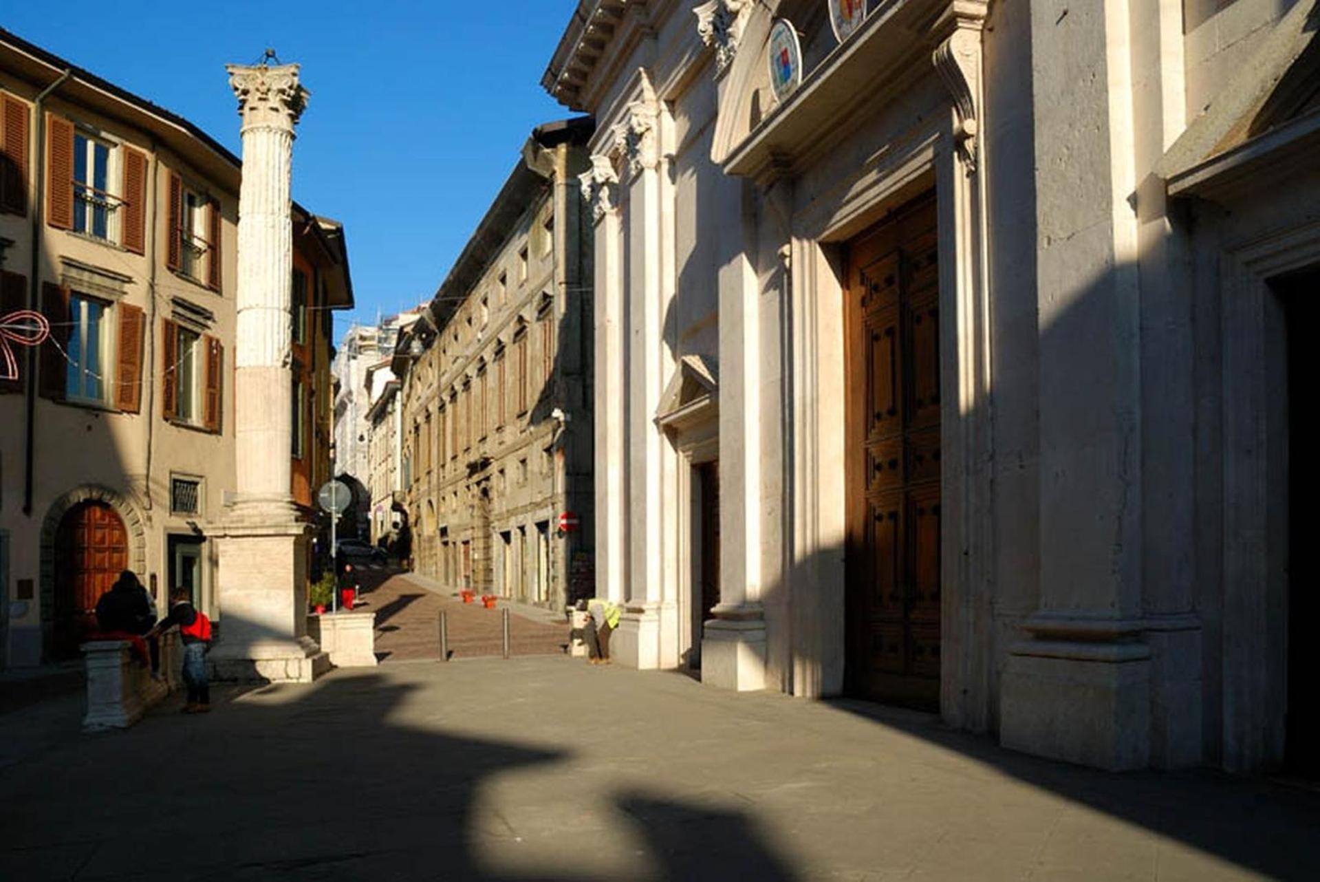 Magic Place Bergamo! Relax Apartment With Terrace In The Heart Of The City Dış mekan fotoğraf