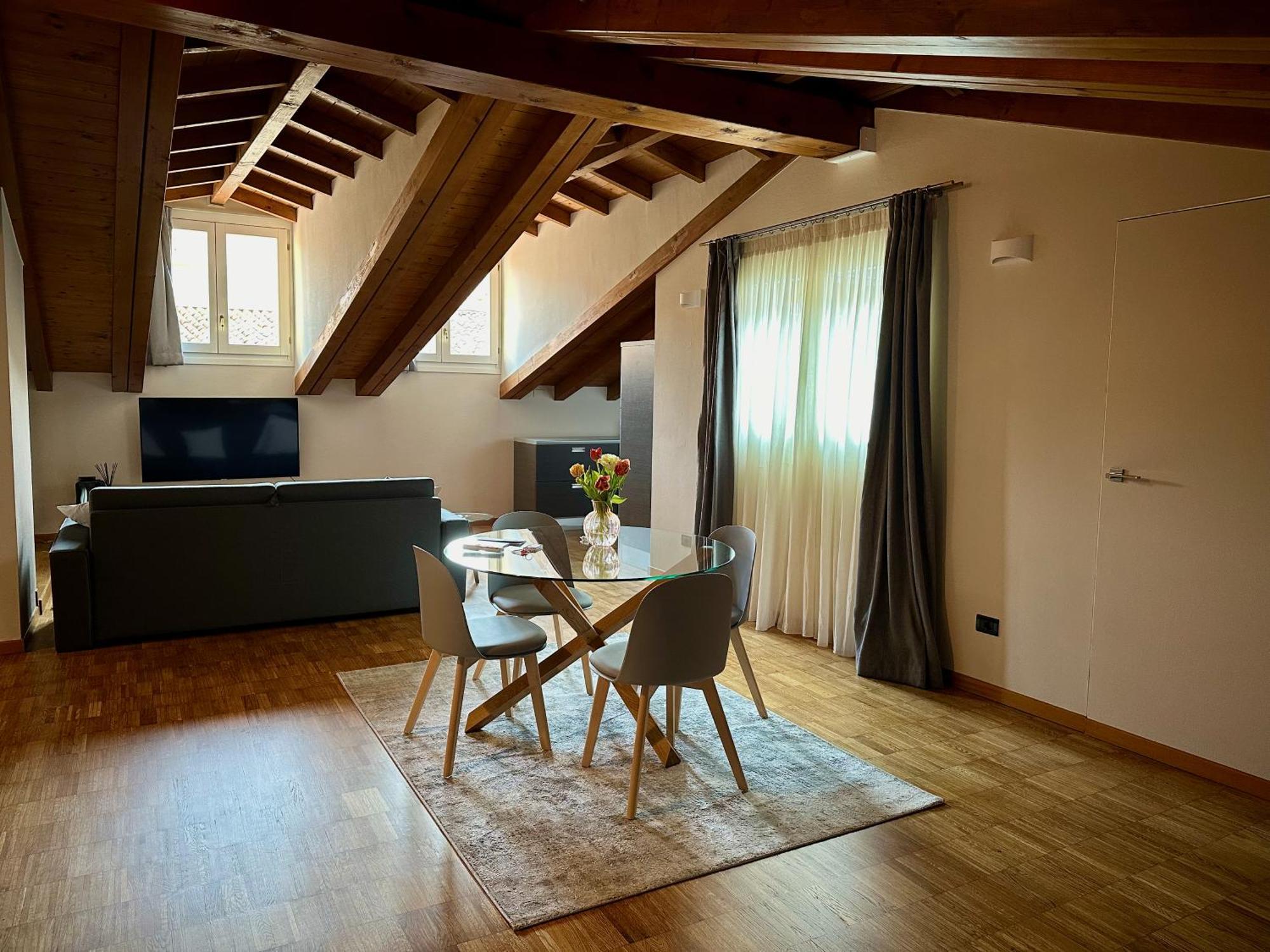Magic Place Bergamo! Relax Apartment With Terrace In The Heart Of The City Dış mekan fotoğraf